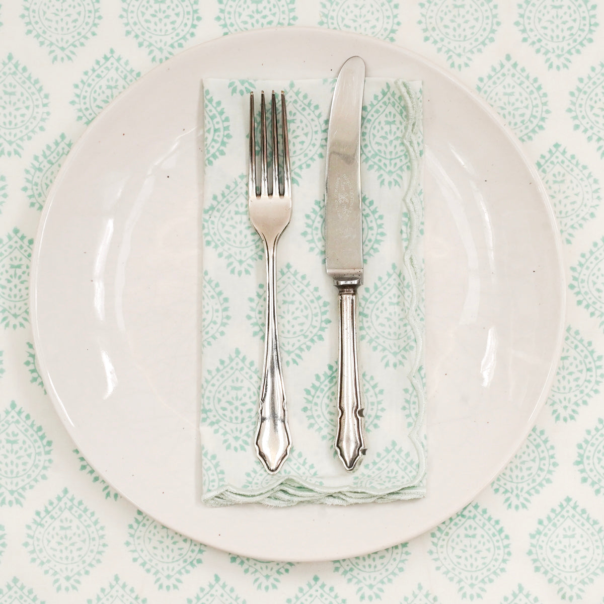 SCALLOPED NAPKIN EMPIRE AQUA India Ink Home Decor