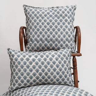  4 Ideas on How to Decorate Your Place with Scatter Cushions in South Africa