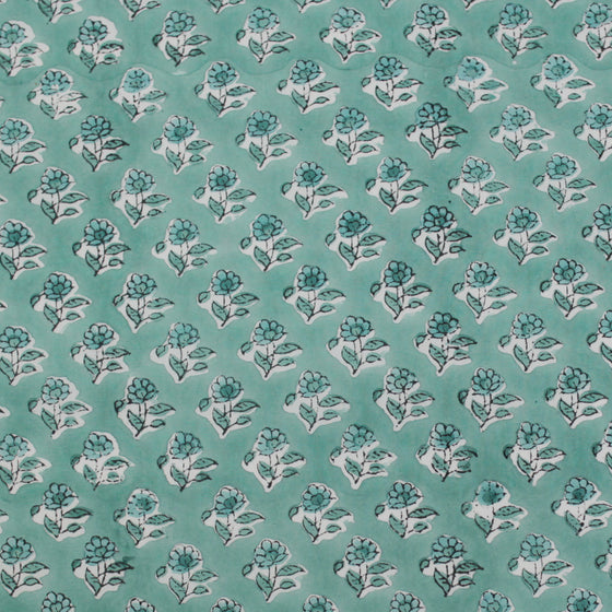 NAPKINS SCALLOPED PRETTY DAISY AQUA - India Ink Home Decor