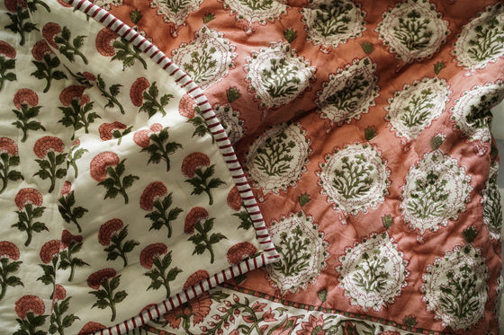QUILTS CORAL EMPIRE