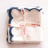 SCALLOPED NAPKIN WHITE/BLUE
