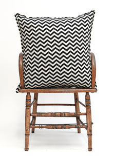  BLACK ZIG ZAG 60X60