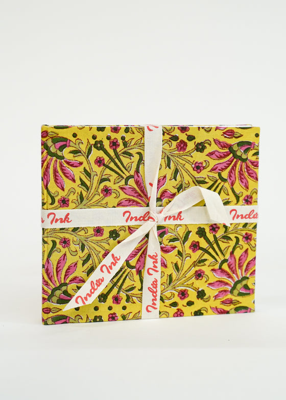 NOTEBOOK TROPICAL FLOWER