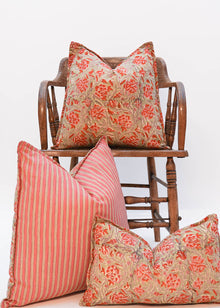  CUSHION MAHAL BLOOM