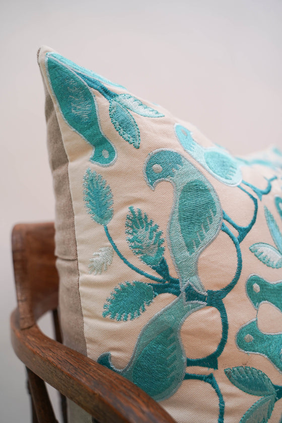CUSHION TURTLE DOVE AQUA 55X55