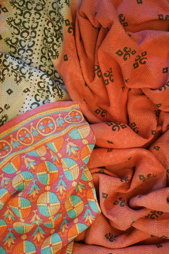 KANTHA VINTAGE ELEPHANT POND