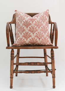  CUSHION JAIPUR FOUNTAIN CORAL 45 X 45
