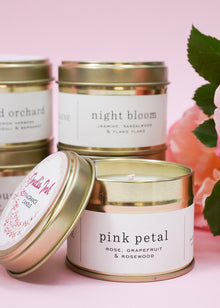 AMANDA JAYNE CANDLE PINK PETAL