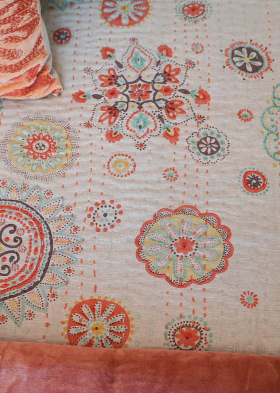 PRETTY MEDALLION
