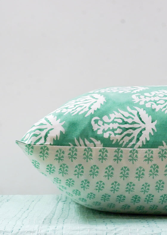 PILLOWCASE CONTRAST CANDELABRA AQUA