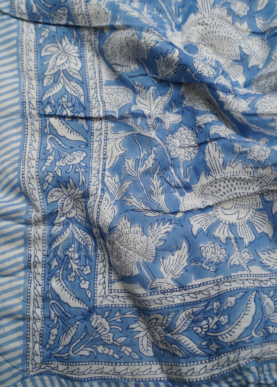 QUILT THISTLE BLUE