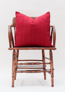  RED PINTUCK 45x45