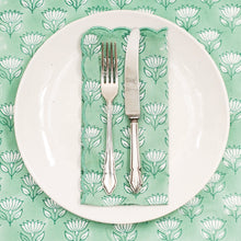  SCALLOPED NAPKIN LOTUS AQUA