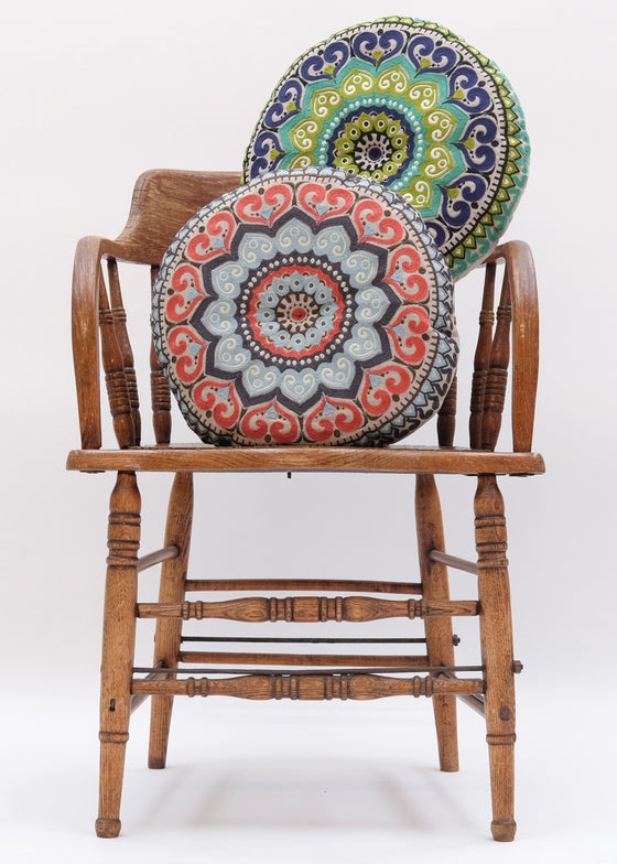 ROUND CUSHION