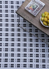 SILVER SQUARE 150 x 200