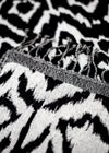 THROW WOOLLEN PATTERN ANIMAL BLACK