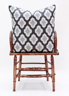  TWO TONE FULLARD MONSOON BLUE 60x60