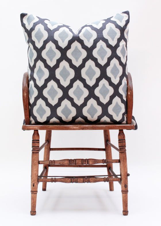 TWO TONE FULLARD MONSOON BLUE 60x60