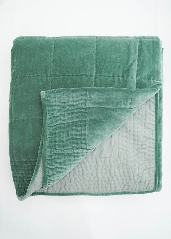 VELVET QUILT AQUAMARINE
