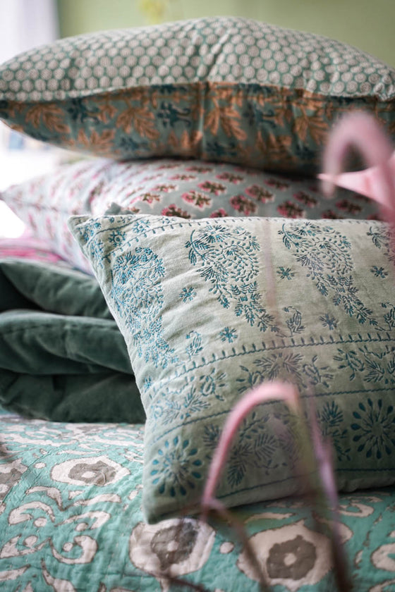 CUSHION VELVET TABET AQUA 40X60