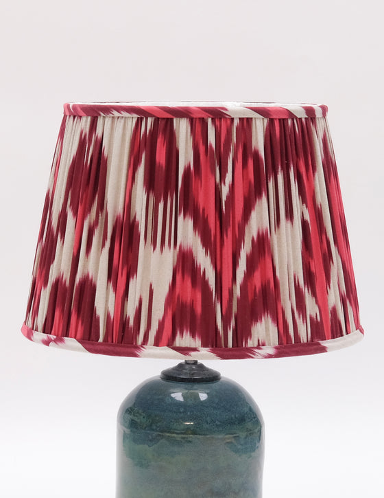 GTS SILK IKAT DARK STRAWBERRY