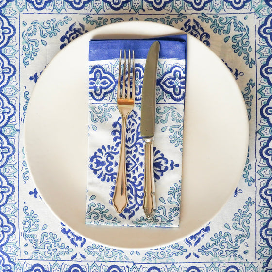 NAPKINS SET MEDALLION BORDER BLUE - India Ink Home Decor