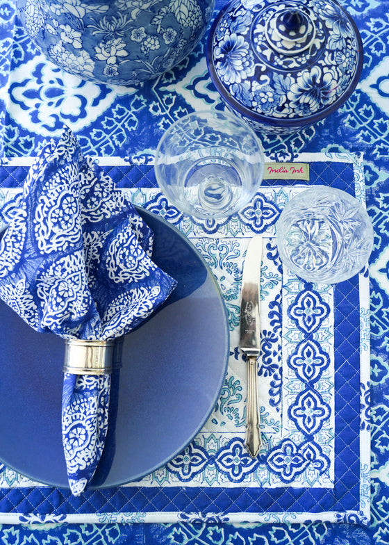 PLACEMAT SET MEDALLION BORDER BLUE - India Ink Home Decor