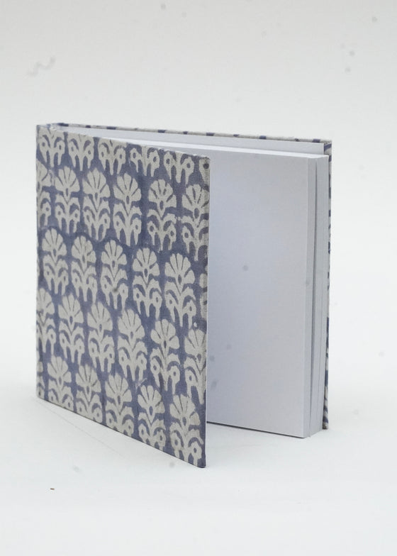 NOTEBOOK BUTI FLOWER GREY
