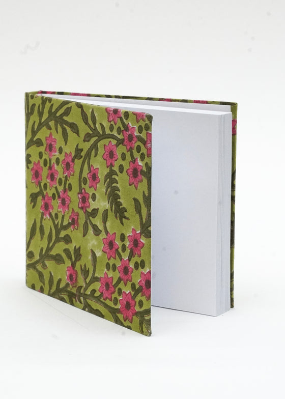 NOTEBOOK COURTYARD GREEN