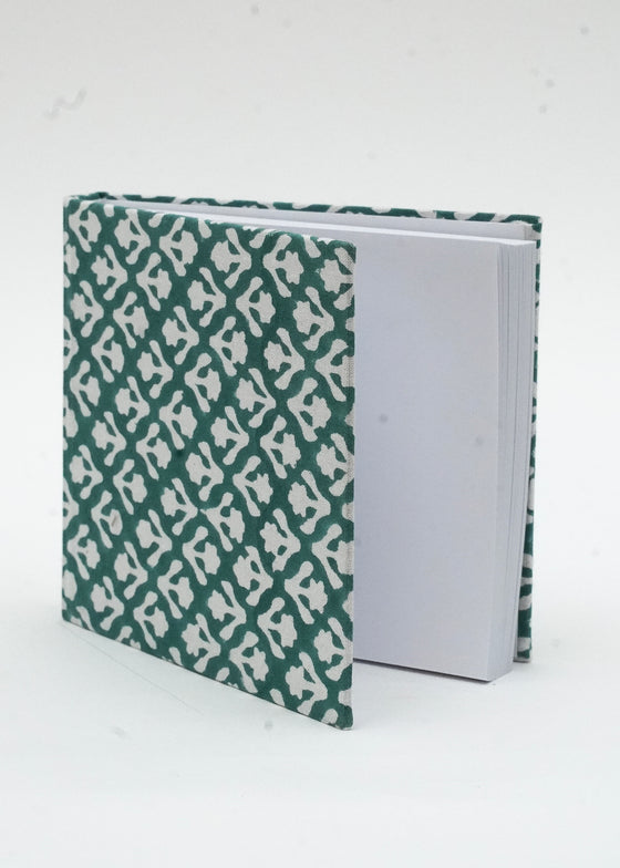 NOTEBOOK BUTI JADE